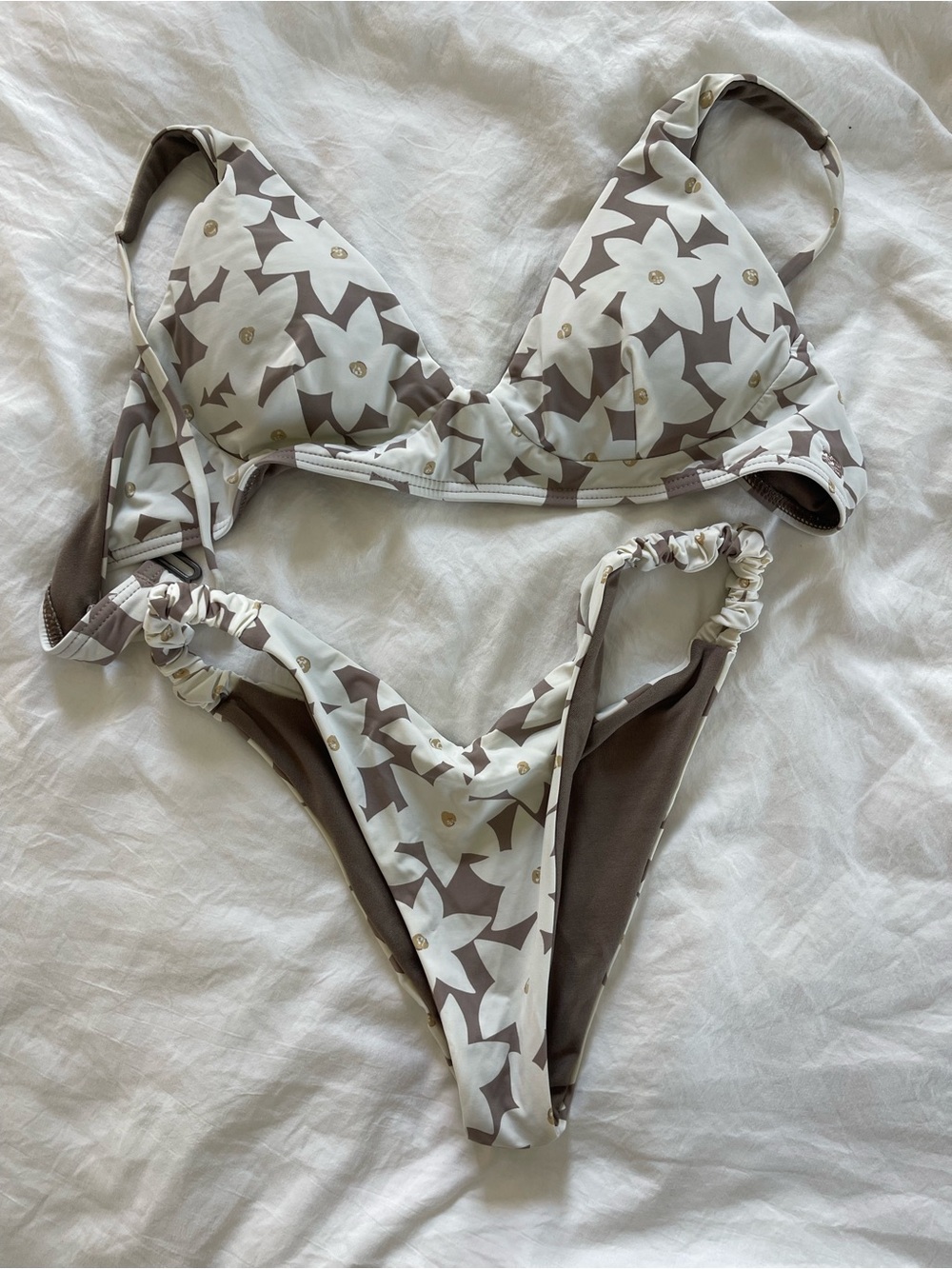Women’s Floral Print Brown & White Bikini Set
